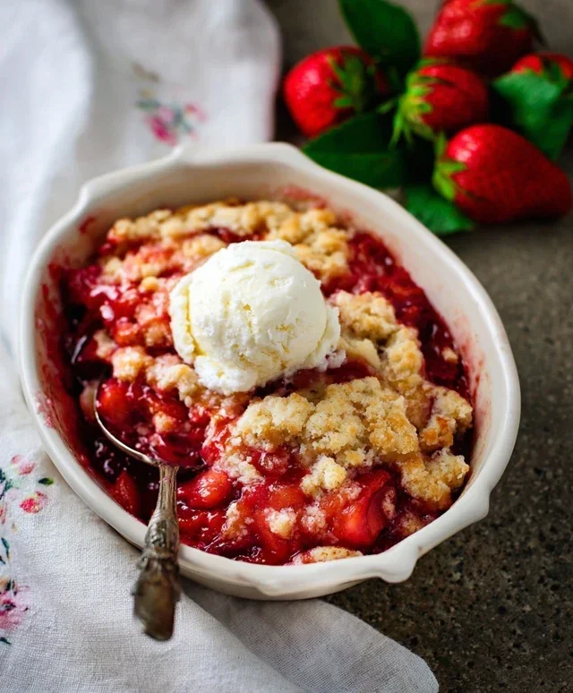 Strawberry Cobbler